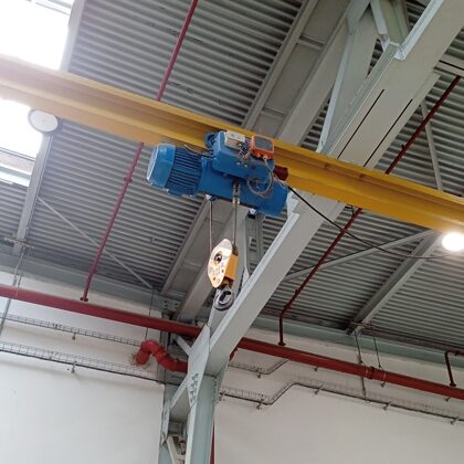 Provedena periodická revize elektrické instalace na kladkoji s HDO o nosnosti 2t