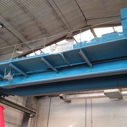 Na tomto jeřábu 8t provedena revizní zkouška se zatížením a mimořádná revize el. instalace